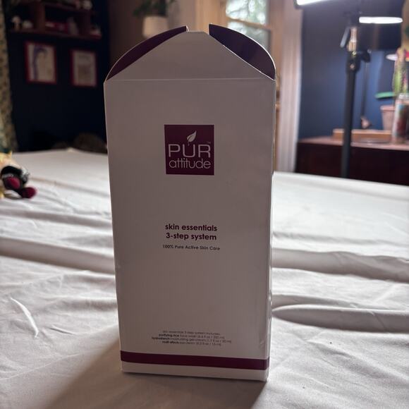 PUR attitude 100% Pure Active Skin Care Essentials 3 Step System - NEW NIB - Picture 1 of 4